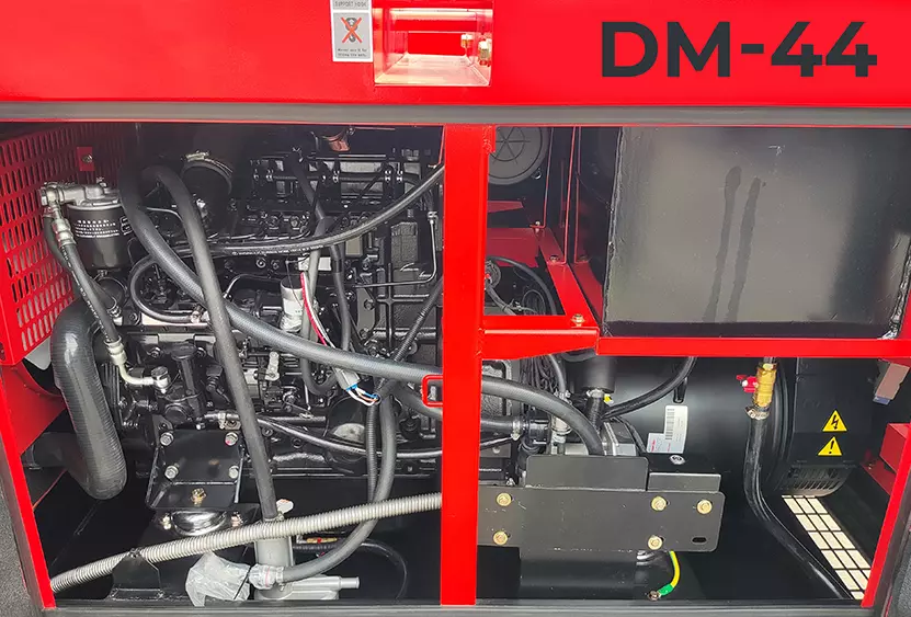 Дизельный генератор BAYSAR DM-44