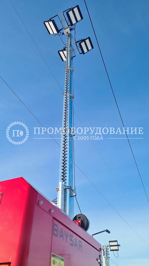 Осветительная мачта BAYSAR ZUV4 M7,5 LED